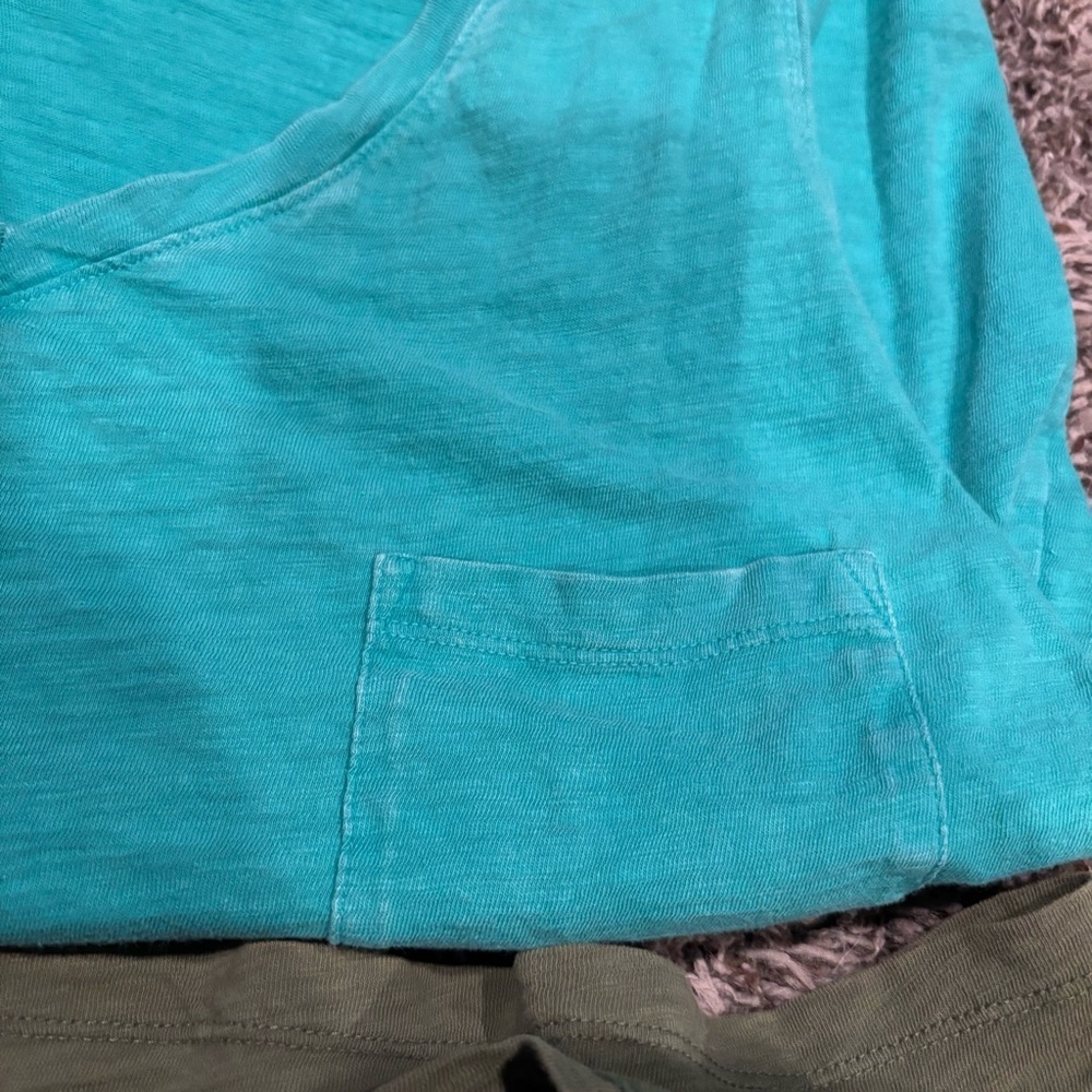 Bundle of Women's Assorted Tank Tops - Picture 6 of 7